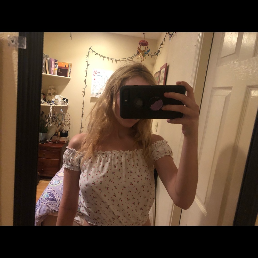 Brandy Melville Floral Top